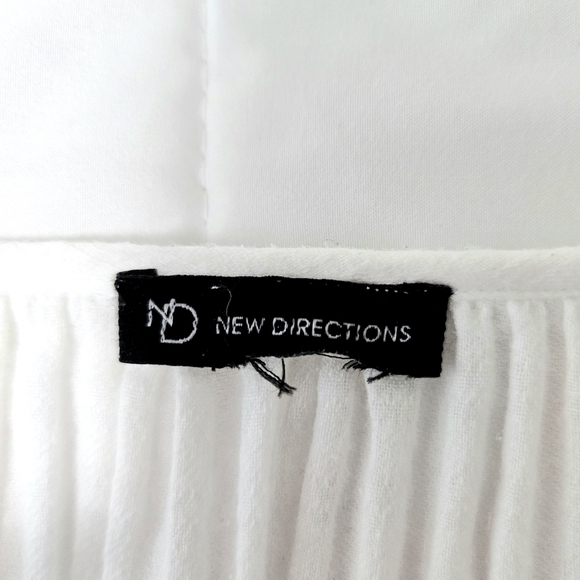 New Directions Cotton Tunic Top. White And Black. 2X - Picture 9 of 10